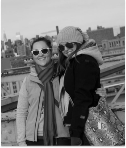 B&W Photo | Tullie with friend on Brooklyn Bridge